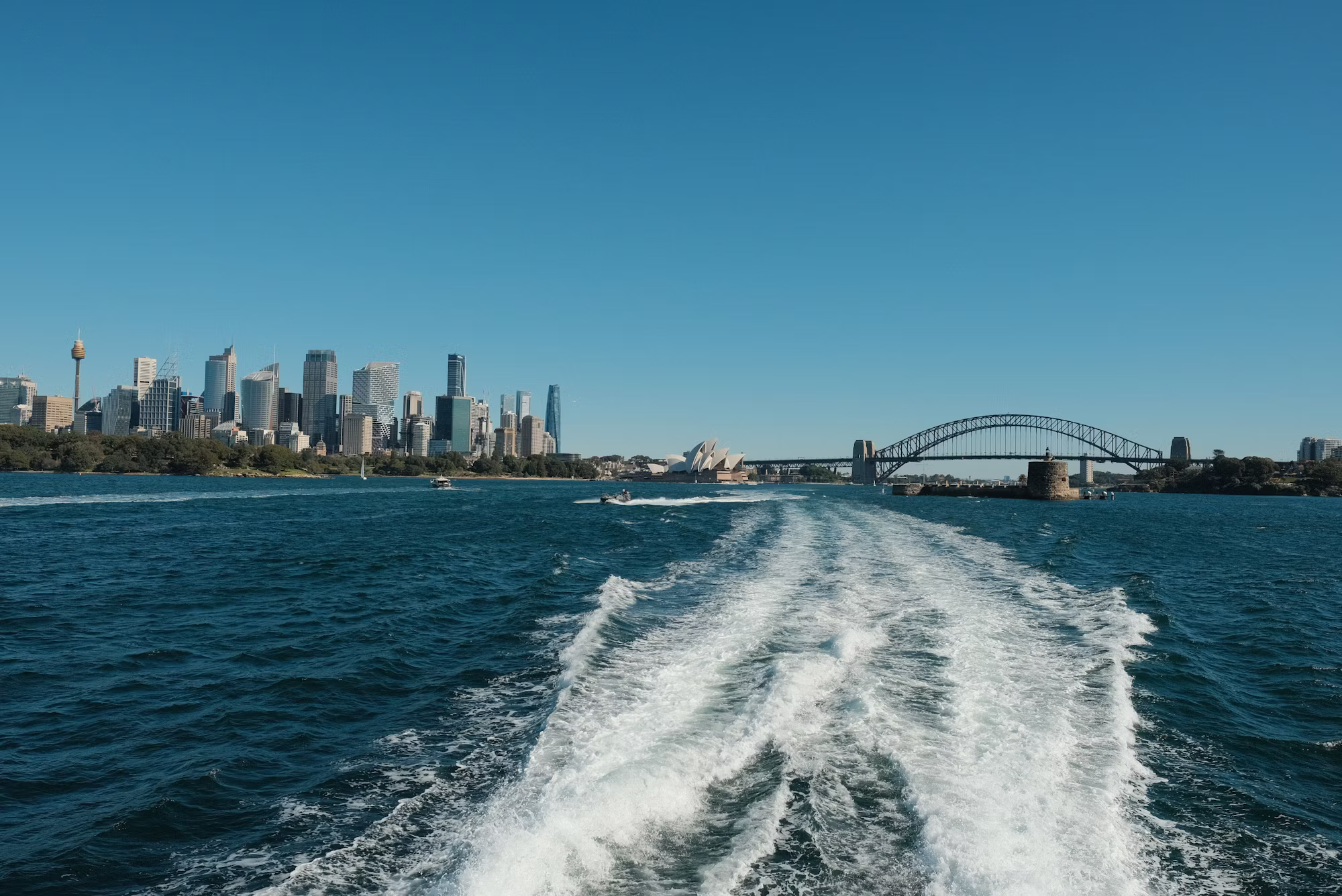 Čudeži sveta: potovanje skozi  potovanje ikonične mejnike